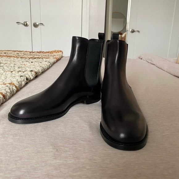 Manolo Blahnik Chelsa Boot- Black - Picture 3 of 14